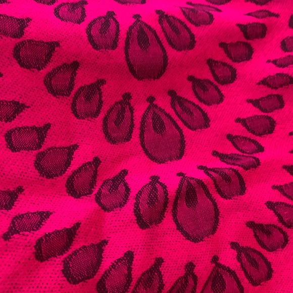 Mauve Large Scarf - Picture 14 of 17